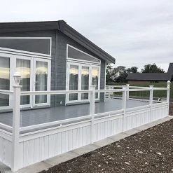 Decking Balustrades Super Rail Section With 10mm Clear Toughened Safety Glass Infill Panel