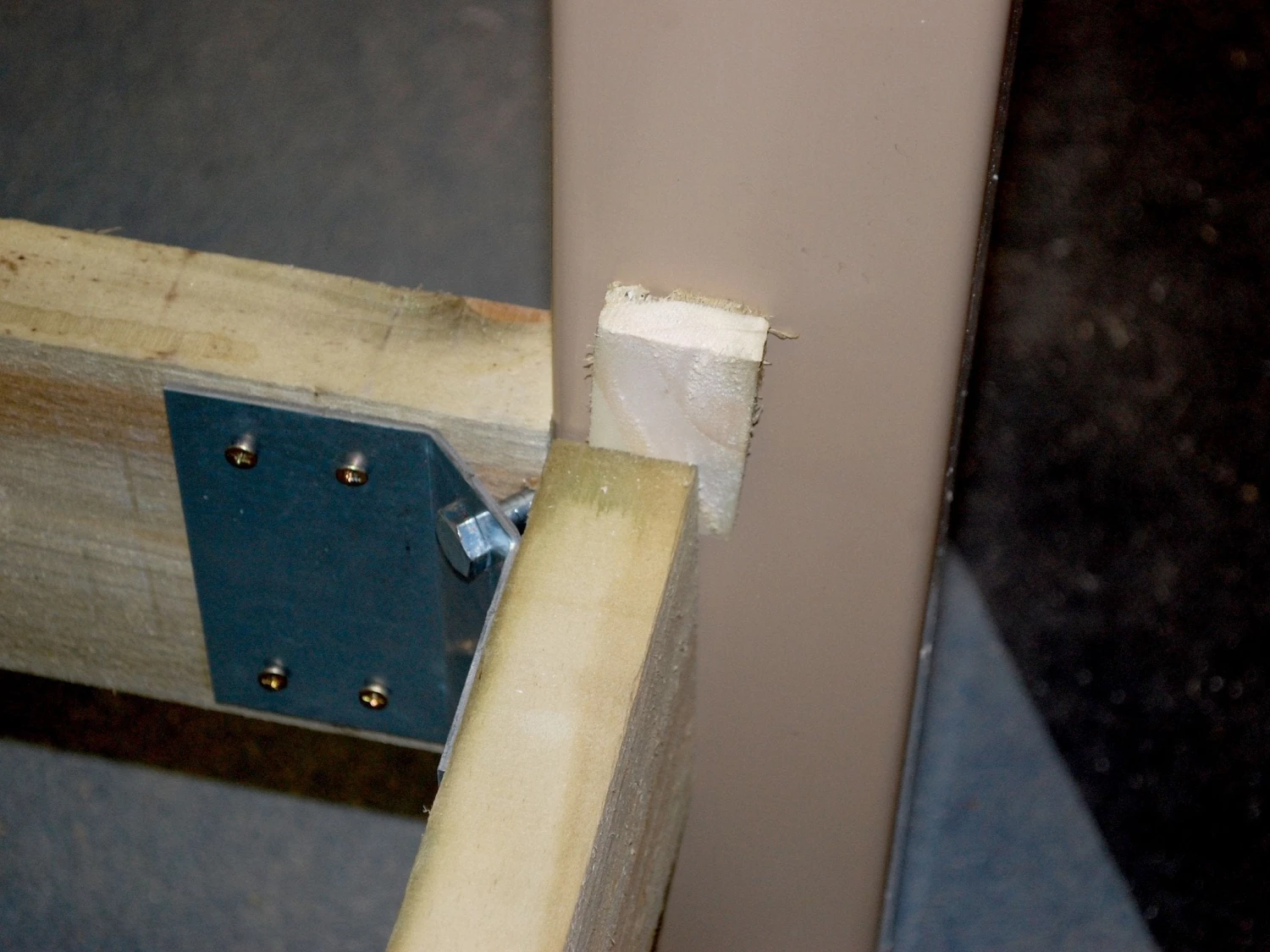 Deck Supermarket Deck Frame Corner Bracket Kit Decking Screws & Fasteners 8 Deck Supermarket Deck Frame Corner Bracket Kit Decking Screws & Fasteners